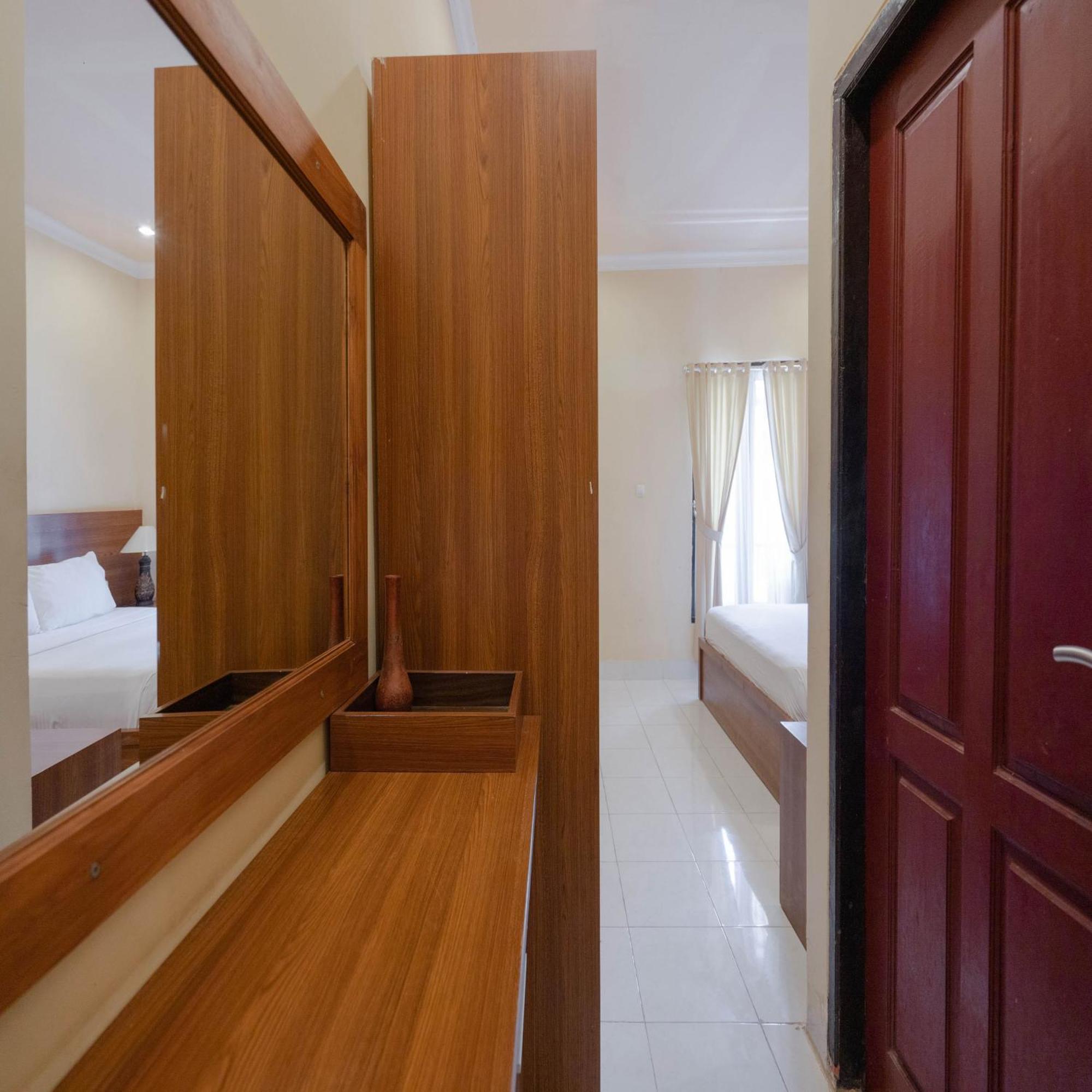 Urbanview My Home One Gili Trawangan Exterior foto