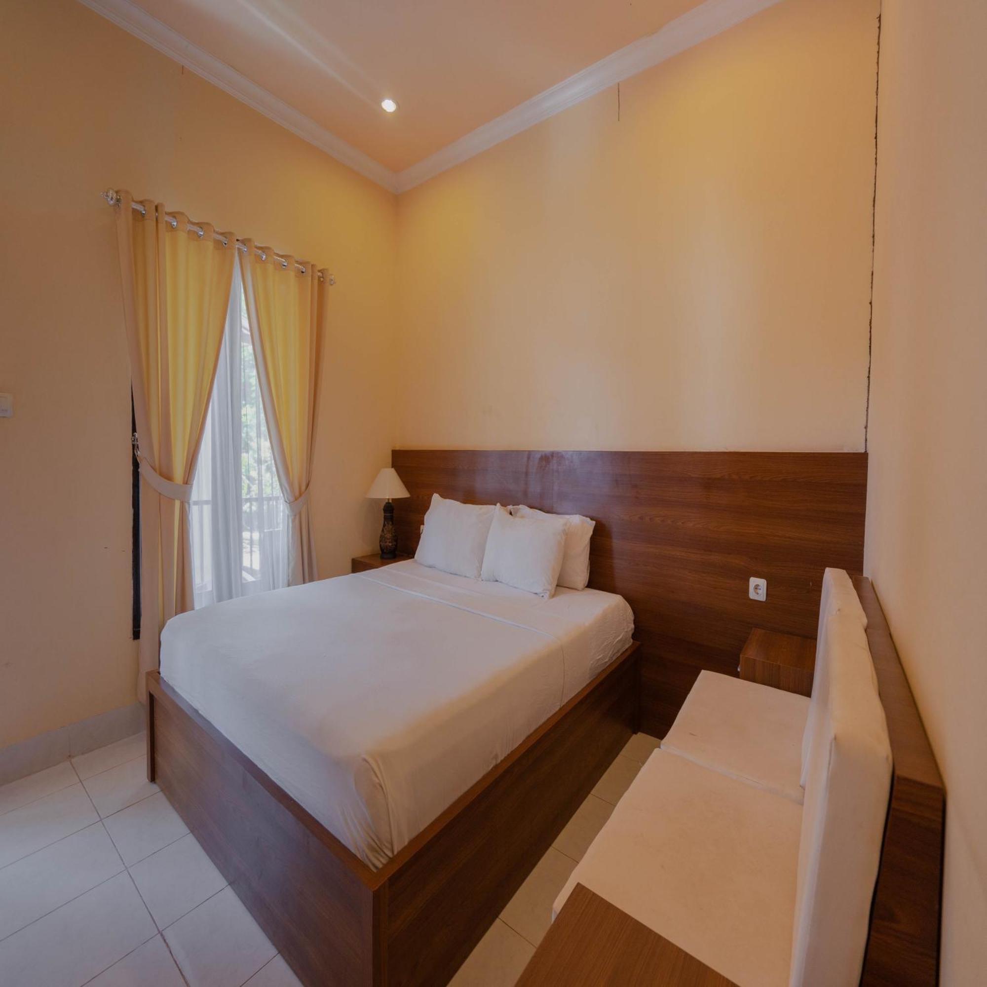Urbanview My Home One Gili Trawangan Exterior foto