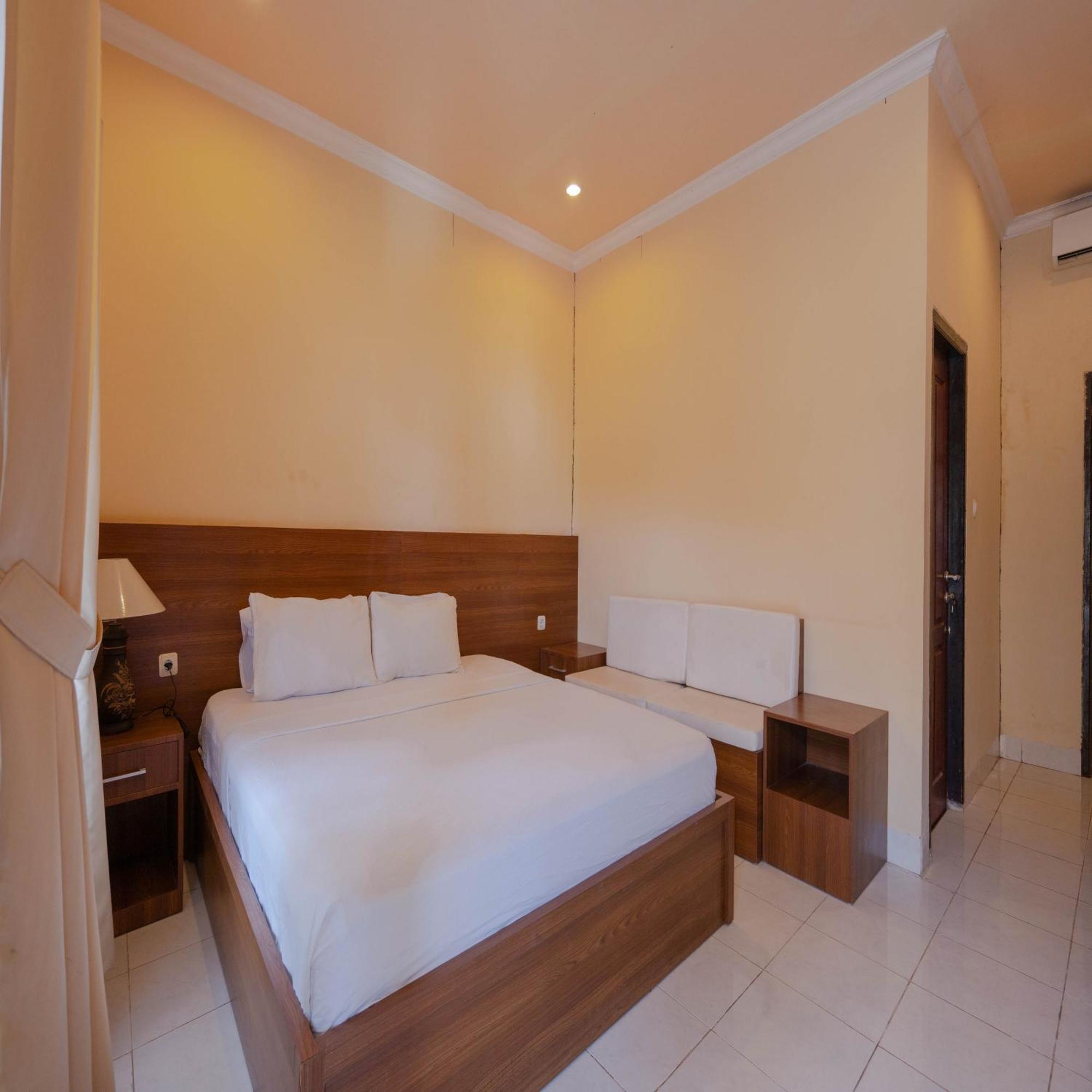 Urbanview My Home One Gili Trawangan Exterior foto