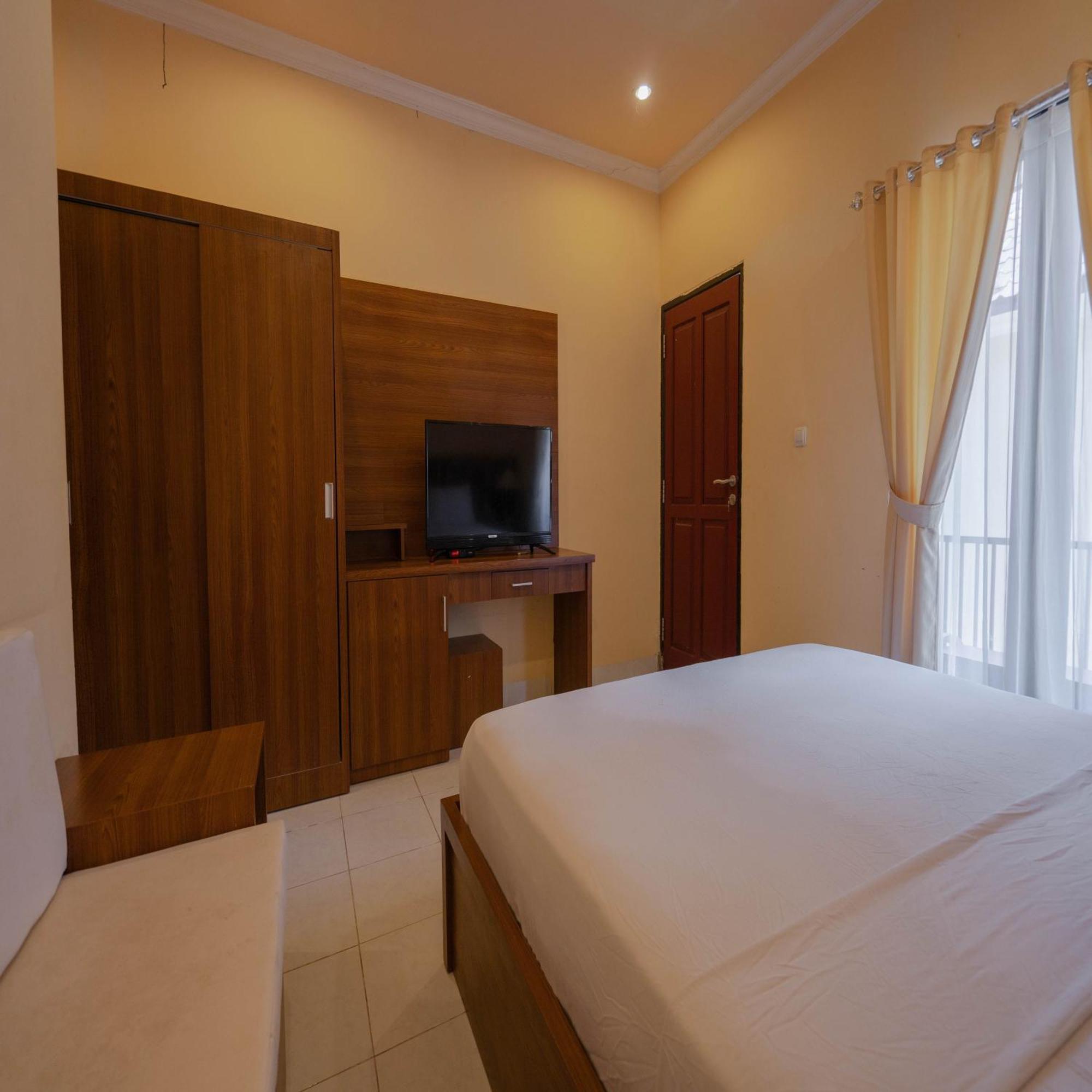 Urbanview My Home One Gili Trawangan Exterior foto